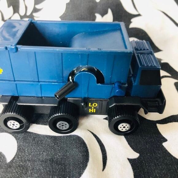 3 1982 Power Movers Scoop, Lifter Kenner - Picture 4 of 11